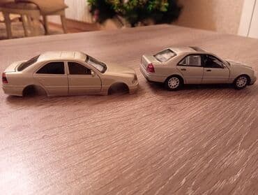 Книги и журналы: Mersedes c 220 modeli kitay istehsalı 1/36 ölcüdədəir .Bu modeli Öz — 9