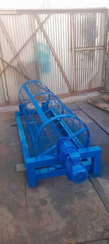 elek: Ələk avadanlıq.müyyən qırıntı məhsulların ələnməsi üçün — 1