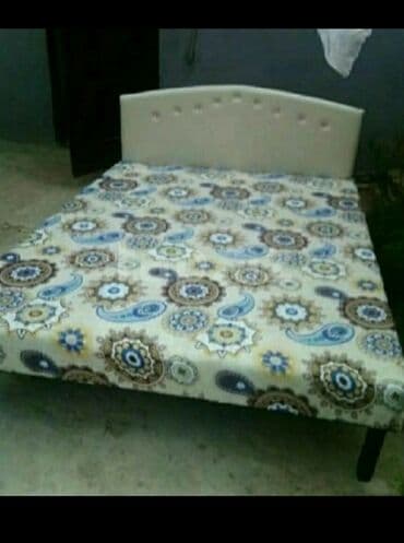 Ev üçün mebel: Çarpayılar təzə
Sex malıdı zamanıt verilir
Çatdırılma münasib qiymətə — 1