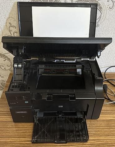 lazer printer: Hp LaserJet M1132 MFP İşlək vəziyətdədir. Çap, ksereks və skan üçü — 3