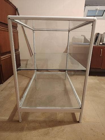 Dolab vitrinləri: Yeni — 2