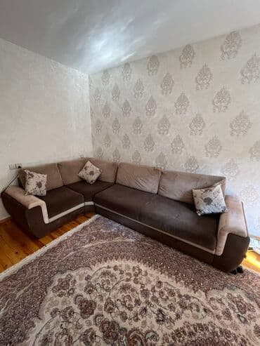 Masalar və oturacaqlar: Künc divan, Açılan, Bazalı, Parça, Çatdırılma yoxdur — 1