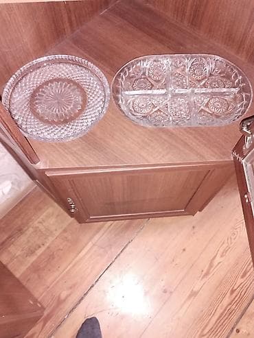 Şüşə qablar dəsti - Material: keyfiyyətli şüşə - Komplekt: 2 ədəd -