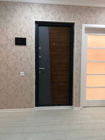 ucuz evler xirdalanda: Bakı, 2 otaqlı, Köhnə tikili, m. Xalqlar Dostluğu, 55 kv. m — 1