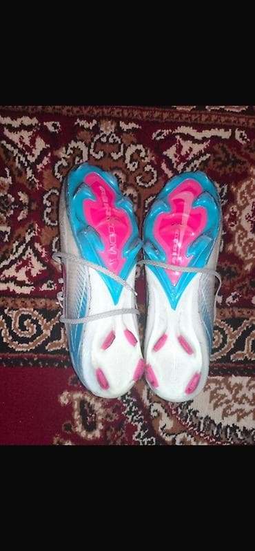 Məhsul: Nike Mercurial krampon (futbol butsası) Xüsusiyyətlər: - lalafo.az -da Məhsul: Nike Mercurial krampon (futbol butsası) Xüsusiyyətlər: -