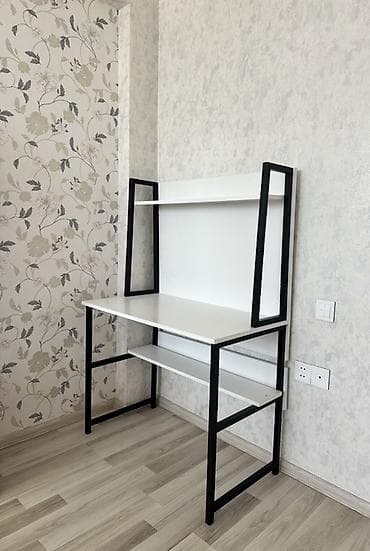 divar ref: 📌 Tələbə/Yazı Stolu Satılır (Çox az işlənib) Tələbəliyim bitdiyi üçün — 3