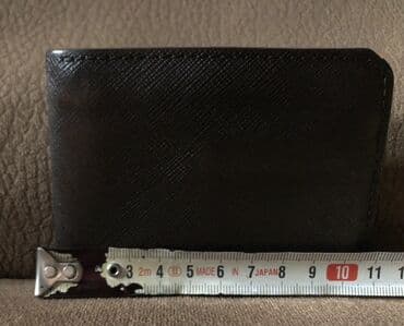 Eynəklər: Pulqabı, Təbii dəri — 3