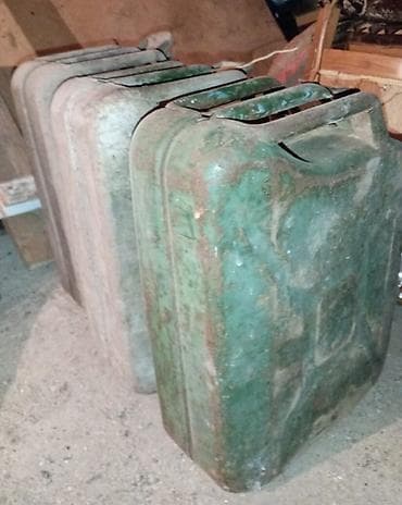 kia ceed 2008 ehtiyat hisseleri: Metal yanacaq kanistrləri (3 ədəd) -SSR-benzin çəni - Həcmi: 20 — 2