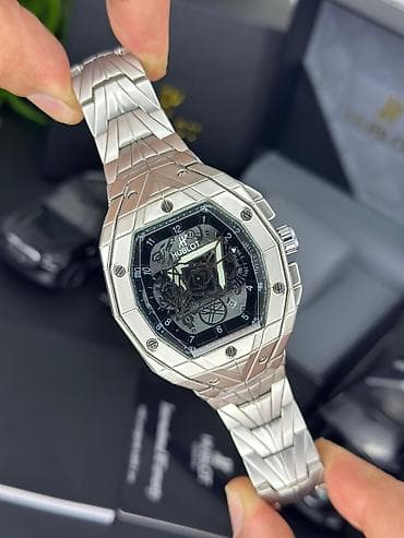 gaddar bileklik: Yeni, Qol saatı, Hublot, rəng - Qara — 1