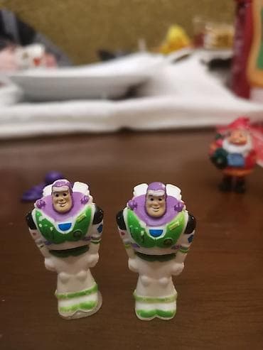 Güzgülər: Fiqur, Plastik — 1