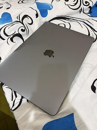 dell notebook: Apple MacBook Pro 13" (2022, M2) - Çip: Apple M2 - Ekran: 13 düym — 5