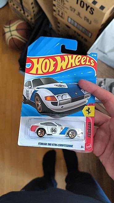 İdman və hobbi: Salam,tərtəmiz halda model satılır. Son qiymətdir. Görüş ancaq — 1