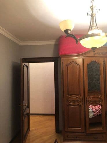 kiraye evler neftciler qarayev: Binəqədi rayonu,Biləcəri, Reşid Ismayılov küç,Qabil marketin yanı,9 — 10