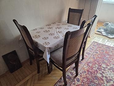 metbext mebili: Mətbəx üçün, Açılmayan, Dördbucaq masa, 4 stul — 1