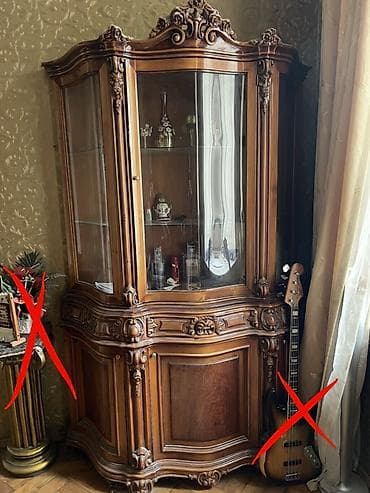 Bufetlər: Klassik üslubda taxta vitrin-bufet - Material: QIRMIZI AĞAC ! Kütləvi — 1