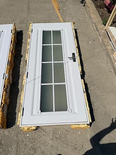 PVC giriş/qonaq otağı qapıları - Material: PVC profilli, möhkəm və lalafo.az -da PVC giriş/qonaq otağı qapıları - Material: PVC profilli, möhkəm və
