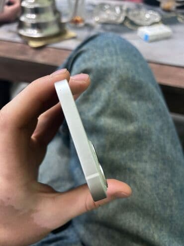 tel halva: IPhone 13, 128 GB, Ağ, Face ID — 4