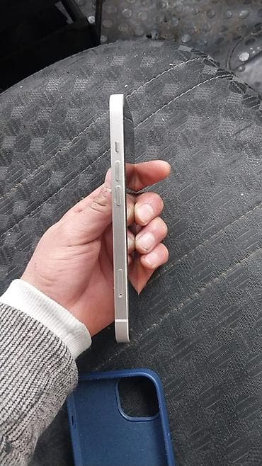 iphone 11 pro max qiyməti: IPhone 13, Ağ — 2