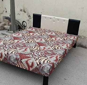 stul 2 el: Kravat 
Taza hazırı var 
Çatdırılma var
Vopçat aktivdir yaza bilərsiz — 1