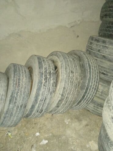 Təkərlər: İşlənmiş Şin Bridgestone 235 / R 17.5 — 2