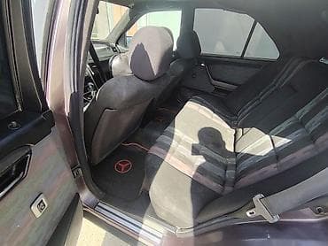 mercedes 601: Mercedes-Benz C-Class: 1.8 l | 1995 il Sedan — 6