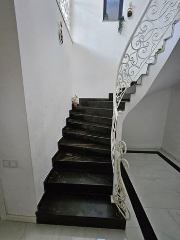 berde ev: 200 kv. m, 3 otaqlı, Kombi, Qaz, İşıq — 3