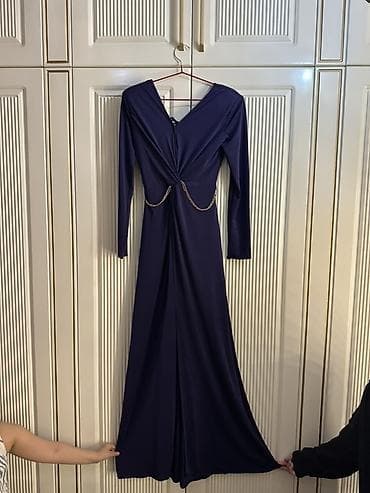 qara uzun don: 180 azn alınıb 100 azn satılır Təzədir geyinilməyib.S/M bədənə — 2