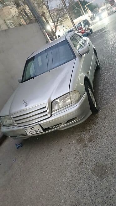 Mercedes-Benz 200: 2 l | 1997 il