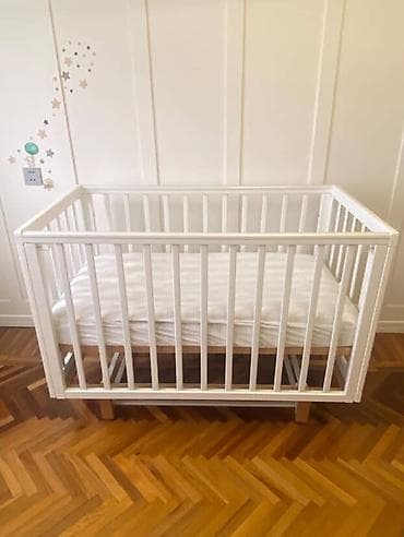 tek divan: Oğlan və qız üçün, Yeni, Dördbucaq, Beşik, Matras ilə, Yellənmə mexanizm ilə — 1