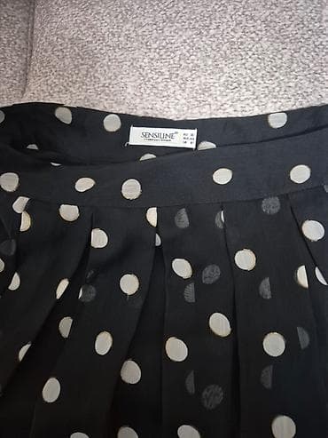 Xonça: SENSILINE markalı qadın ətəyi - Model: qara rəngdə, ağ xallı (polka — 1