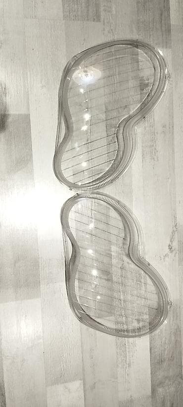 plasdik qaplar: Mersedes W 203 restaylinq model. Yenidir işləmiş deyil Bir cüt qalıb — 2