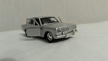 dvd diskləri: Metall kolleksiya modeli – klassik sedan miniatürü - Korpus: tökmə — 5