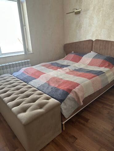 Спальные гарнитуры: Б/у, Двуспальная кровать, Без подьемного механизма, С матрасом, Без выдвижных ящиков, Турция — 1