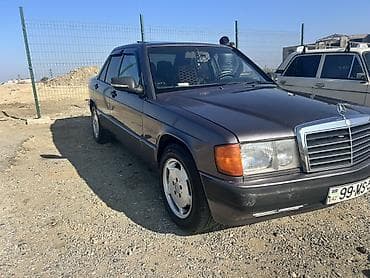 mersedes 190 faraları: Mercedes-Benz 190 (W201): 2 l | 1993 il Sedan — 5