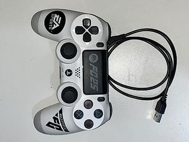 Joystick ps4 60manata alinib az istfade olunub sadece sticklerden azca