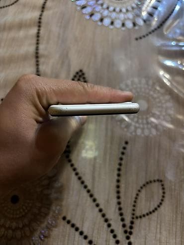 irsad iphone 12: IPhone SE 2020, 64 GB, Ağ, Barmaq izi — 8