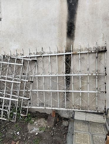 Ev və bağ: Məhsul: Dəmir qəfəs/hasar panelləri (açıq işləməli) Təsvir: - Ağ — 2