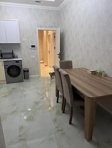 berdə: Əhmədli metrosuma 3,4 dk məsafədə yerləşən təmiz və yeni təmirli evə 2 — 7
