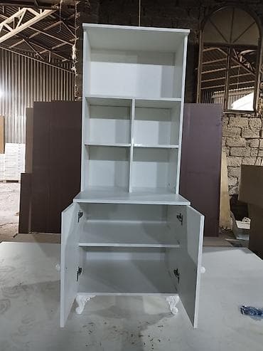 metbex skafi: Ağ rəngdə çoxfunksiyalı şkaf-vitrin - Üst hissə: açıq bölmələr – 1 — 2