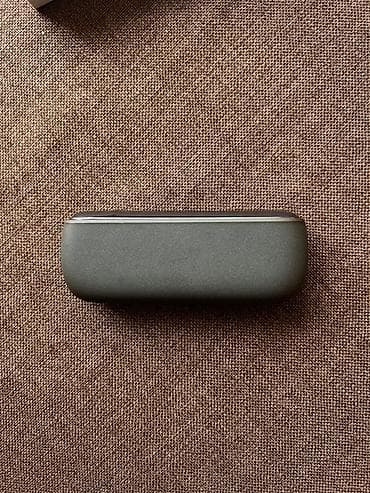 IQOS ILUMA Pocket Charger + Holder (tütün qızdırma cihazı) - Rəng — 1