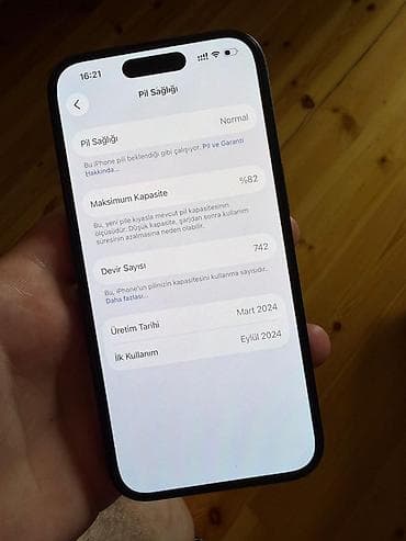 IPhone 15, 128 GB, Black Titanium, Simsiz şarj, Face ID — 7