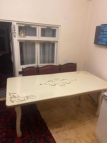 Masalar və oturacaqlar: Qonaq masası, Açılmayan, Dördbucaq masa — 2