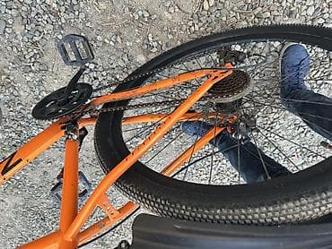 mercury velosiped: ZigZag şose/trek velosipedi - Rəng: narıncı gövdə, qara komponentlər — 4