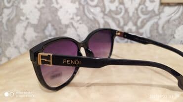 ray ban eynəkləri: Gün eynəyi, Fendi, Yeni — 2