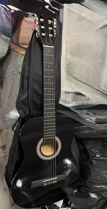 Solaxaylar ucun gitara akustik yeni — 1