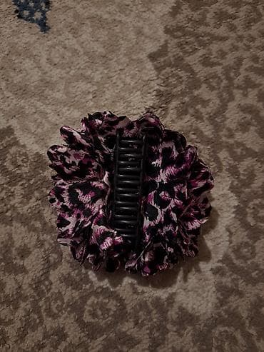 Qadın saç aksesuarları dəsti 1) 2m 2)1,50m 3)1m 4)2m 5)2m 6)1m 7)2m — 6