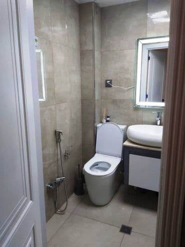 ilkin odənişsiz evler: Bakı, 2 otaqlı, Köhnə tikili, m. Neftçilər, 50 kv. m — 8