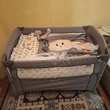 saxta baba papagi: Oğlan və qız üçün, İşlənmiş, Dördbucaq, Beşik, Matras ilə, Yellənmə mexanizmsiz — 3