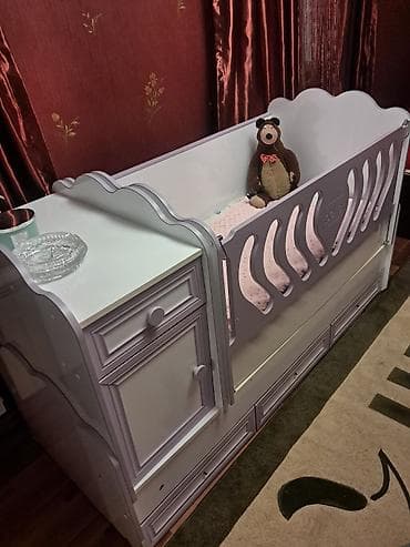 Beşiklər: Oğlan və qız üçün, İşlənmiş, Dördbucaq, Beşik, Dəst ilə, Matras ilə, Yellənmə mexanizm ilə — 2