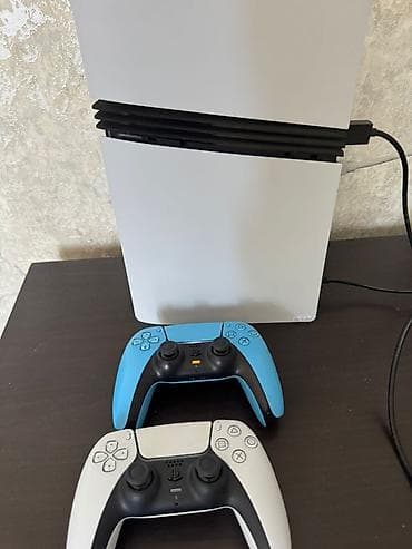 ipad pro: Ideal veziyyetde az islenmis Playstation 5 Pro(2TB) satilir.Ustunde 2 — 3